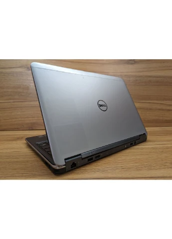Нетбук Б-клас Latitude E7240 / 12.5" (1366x768) TN / Intel Core i7-4600U (2 (4) ядра по 2.1 - 3.3 GHz) / 8 GB DDR3 / 256 GB SSD Dell (398146840)