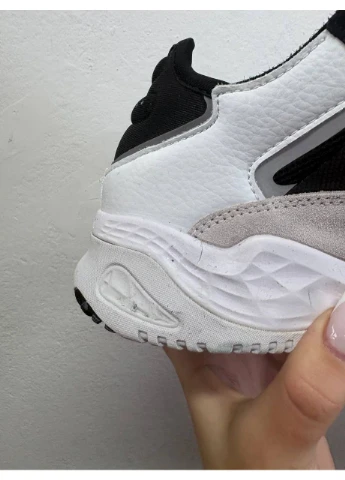 Белые демисезонные кроссовки мужские adidas niteball black white 1.2 адидас найтбол белые No Brand