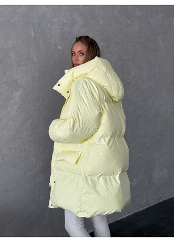 Желтая зимняя женская куртка prada с карманами и капюшоном (mil590) milirud