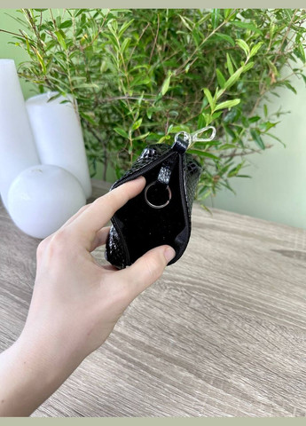 Ключница кожаная для обычных ключей на змейке с карабином VI&VA (299383313)