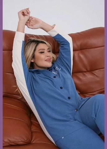 Жіночий костюм двійка колір чорний New Trend (304646036)