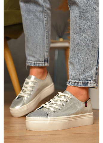 Серебряные слипоны женские серебристого цвета Let's Shop