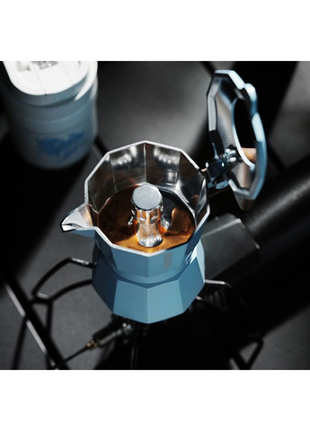 Гейзерна кавоварка з подвійним клапаном Double Valve Moka Pot 100 мл Блакитна (M6575BL-OS) MHW-3BOMBER (352168159)
