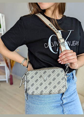 Сумка через плечо на широком ремне Guess (320789341)