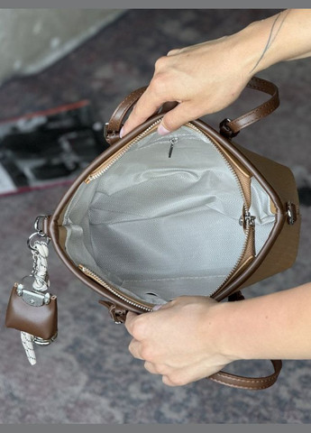 Жіноча сумка Miu brown No Brand (339602312)