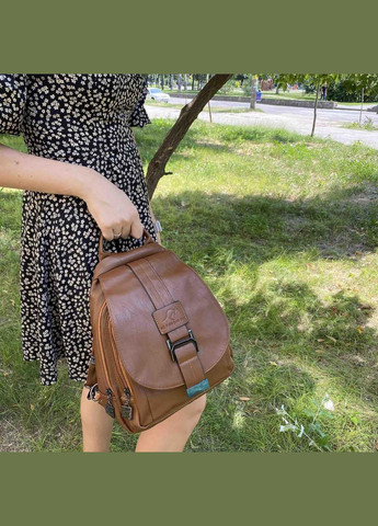 Жіночий міський рюкзак сумка з кенгуру на плече еко шкіра коричневий No Brand (298997994)