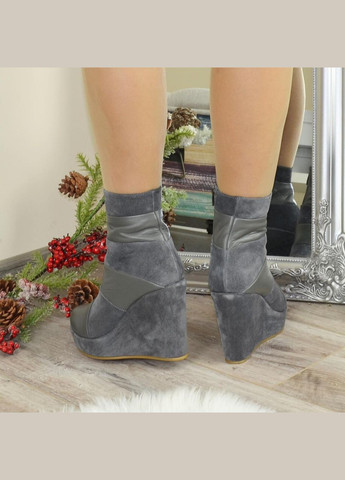 Жіночі демісезонні черевики на високій платформі, натуральна замша та шкіра сірого кольору. 37 розмір. Vasha para (304773309)