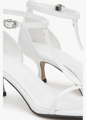 Босоніжки, колір білий Estro (341680784)