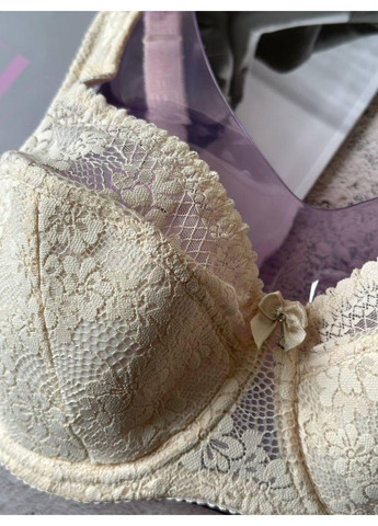 Бежевый бюстгальтер больших размеров на чашку g бежевый Finikin