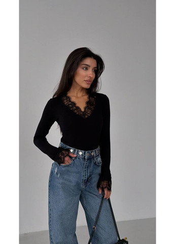 Женская кофта черная с кружевом на грудах No Brand (371728066)