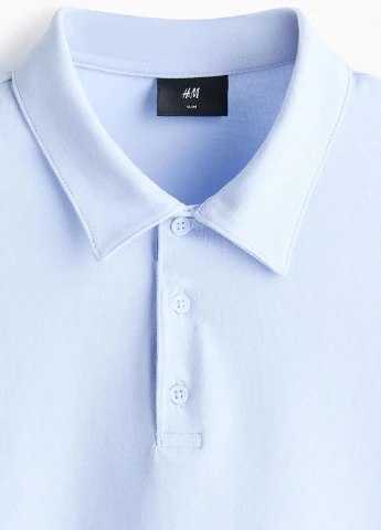 Светло-голубая футболка H&M