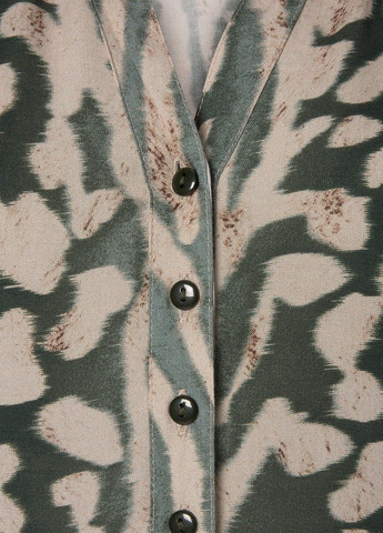 Темно-зеленое кэжуал платье Lascana с животным (анималистичным) принтом