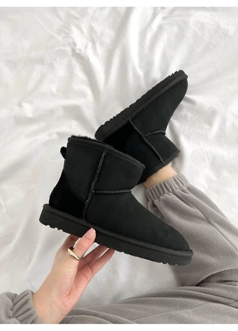 Жіночі UGG Mini Black (Замша) No Brand (364860258)