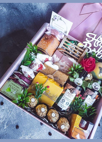 Оригінальний подарунок для коханої дівчини для дружини Подарунковий бокс мамі на 8 березня на Валентина Yves Rocher (315728997)