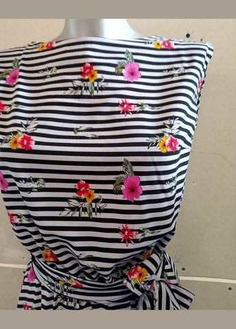 Білий кежуал плаття-сарафан літнє 2 Льва