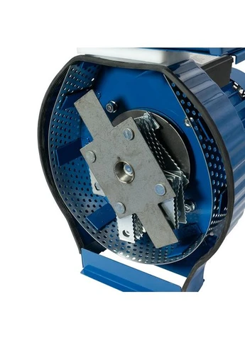Кормоподрібнювач PROFI-TEC PFC4200 — 2700 Вт, 280 кг/год, для зерна та кукурудзи, із ситами Profitec (386475825)
