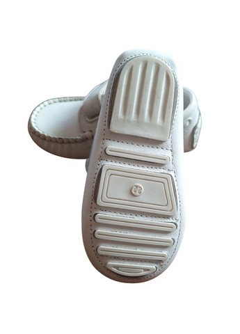 Белые мокасины кожаные для девочки 112380 белый Garvalin на липучке