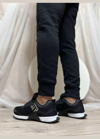 Черные демисезонные кроссовки мужские Supo