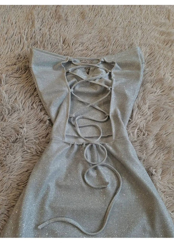 Срібна вечірня сукня жіноча KaraMix однотонна