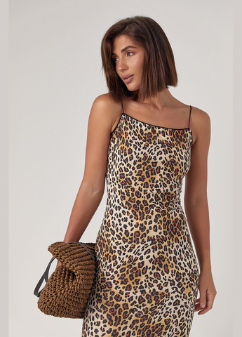 Коричневое повседневный леопардовый сарафан на бретелях-резинках коричневый цвет s с открытыми плечами No Brand леопардовый