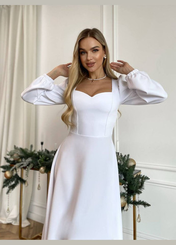 Белое женское платье Osoblyva