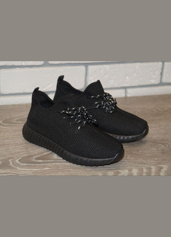 Черные демисезонные кроссовки текстильные izi черные XIFA