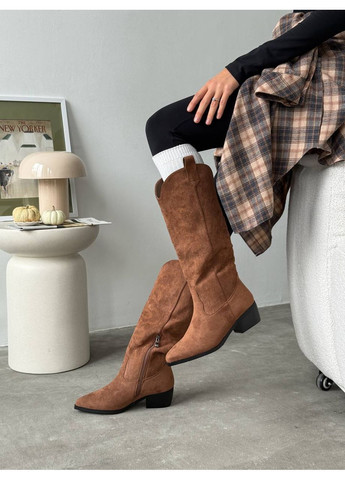 Жіночі чоботи козаки еко замш зимові на хутрі колір коричневий No Brand (369626794)