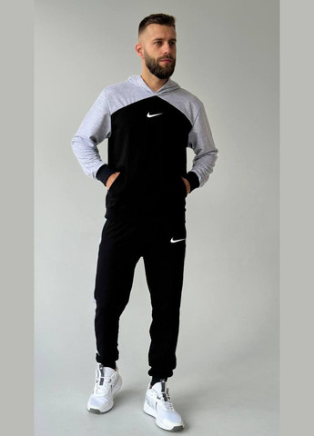 Чоловічий спортивний костюм з світло-сірими вставками No Brand (367982277)