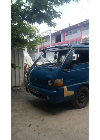 Козырек на лобовое стекло ( глянец, 5мм) для Hyundai H100 (389424759)