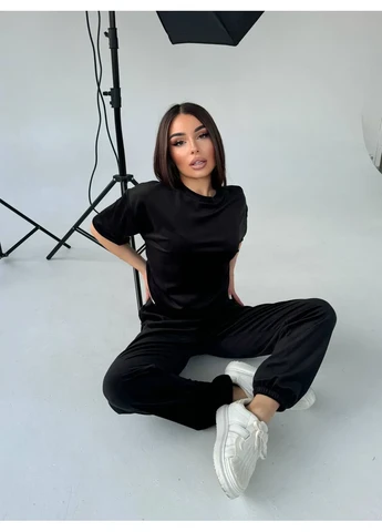 Костюм жіночий велюровий штани+футболка чорного кольору 37332 Fashion (384530229)