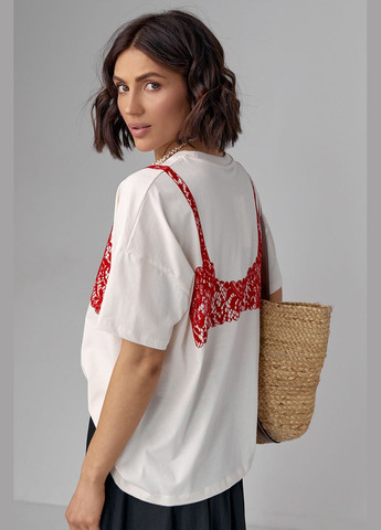 Бежевая летняя футболка oversize украшенная принтом в виде кружевного лифа - бежевый Lurex