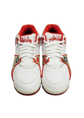 Белые демисезонные кроссовки Nike