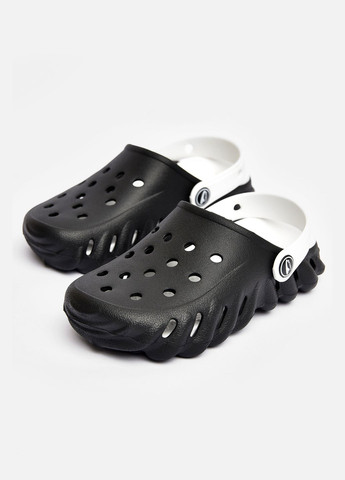 Крокси дитячі черного кольору Let's Shop (337115537)