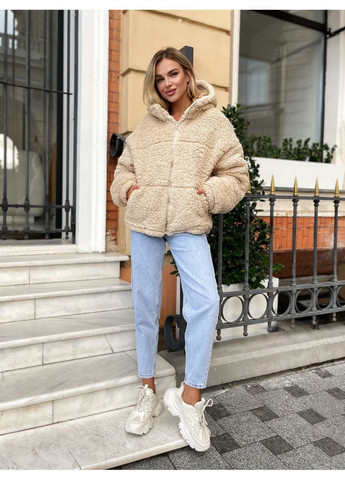 Бежева хутряна жіноча куртка Osoblyva