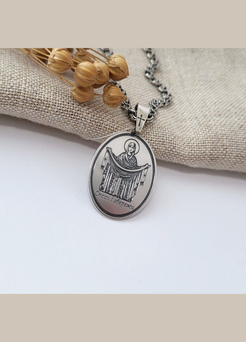 Срібна ікона Овальна ладанка підвіска Покрова Богородиці з молитвою срібло 925 проби 1039 4.08г No Brand (306741725)