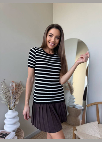 Женская базовая футболка в полоску MonCher - (329826793)