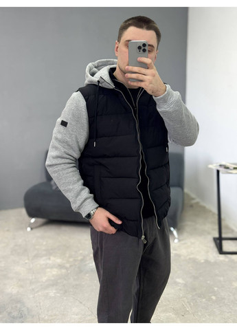 Сіра демісезонна куртка з трикотажними рукавами та капюшоном Україна