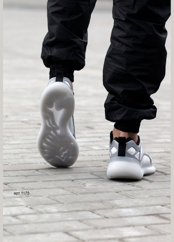 Сірі всесезон чоловічі кросівки No Brand