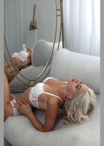 Белый комплект нижнего белья Mandhari