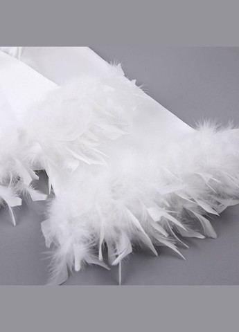 Халат длинный женский атласный Невеста просторный свободный с объемными рукавами в перья цвет белый No Brand (324235172)