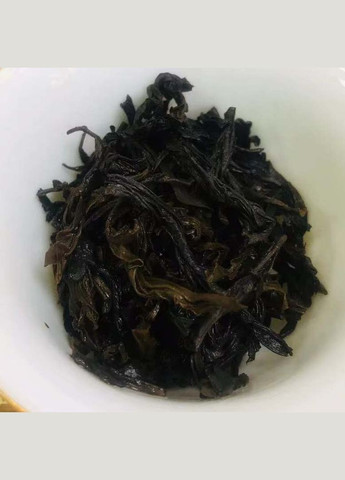 Високогірний Органічний Чжень Шань Сяо Чжун ручної роботи із заповідника Тунмугань - 50 г No Brand (305196182)