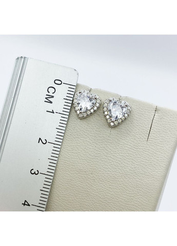 Сережки-пусети срібні з кубічним цирконієм "Серце" 2,4 г No Brand (369737713)