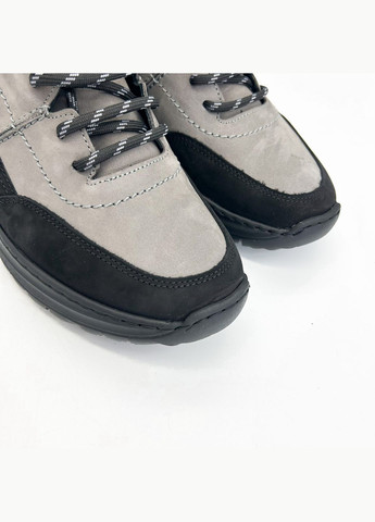 Сірі кросівки (р) нубук 0-2-2-8265 Stepter