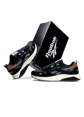 Чорні Осінні кросівки чоловічі reebok black grey beige No Brand Classic Leather Hexalite