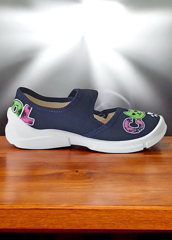 Темно-синие текстильные тапочки на липучке для девочки в садик на сменку Waldi