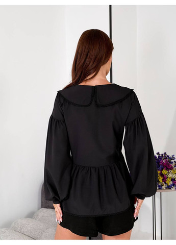 Чорна блуза жіноча базова з баскою Style Point