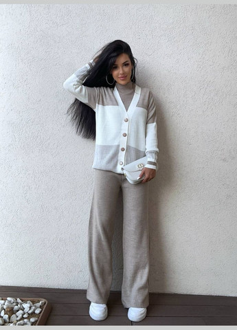 Кежуал костюм тройка с кофтой и топом под горло Vakko (302293384)