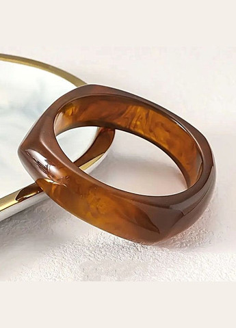 Комплект массивных 3 браслета с мраморным принтом No Brand (338217767)