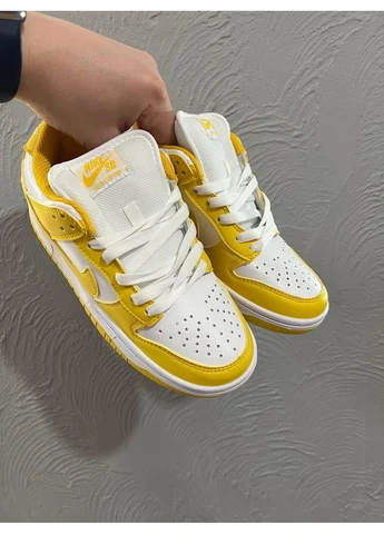Білі кросівки чоловічі nike sb dunk low yellow white найк сб данк білі демісезон No Brand