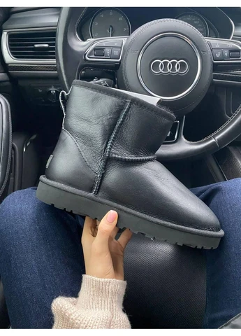 Черные уги мужские UGG